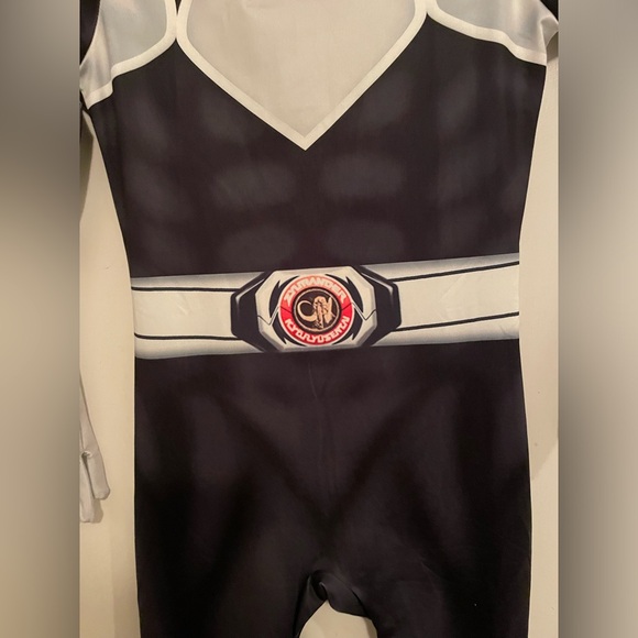 Power Rangers Black Morphsuit size 130 or 8. It zips up the back. 2 pieces. - Picture 9 of 12